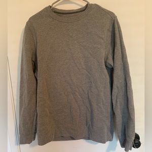 Gray sweatshirt